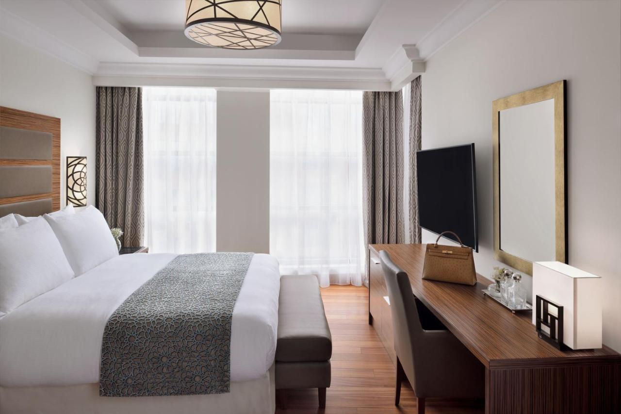 Marriott Executive Apartments Al Khobar Luaran gambar A bedroom at the hotel