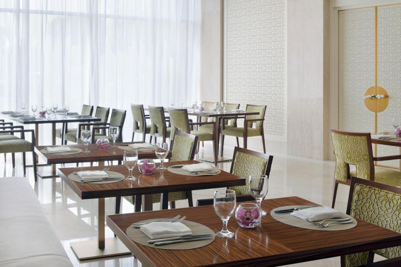 Marriott Executive Apartments Al Khobar Luaran gambar The restaurant
