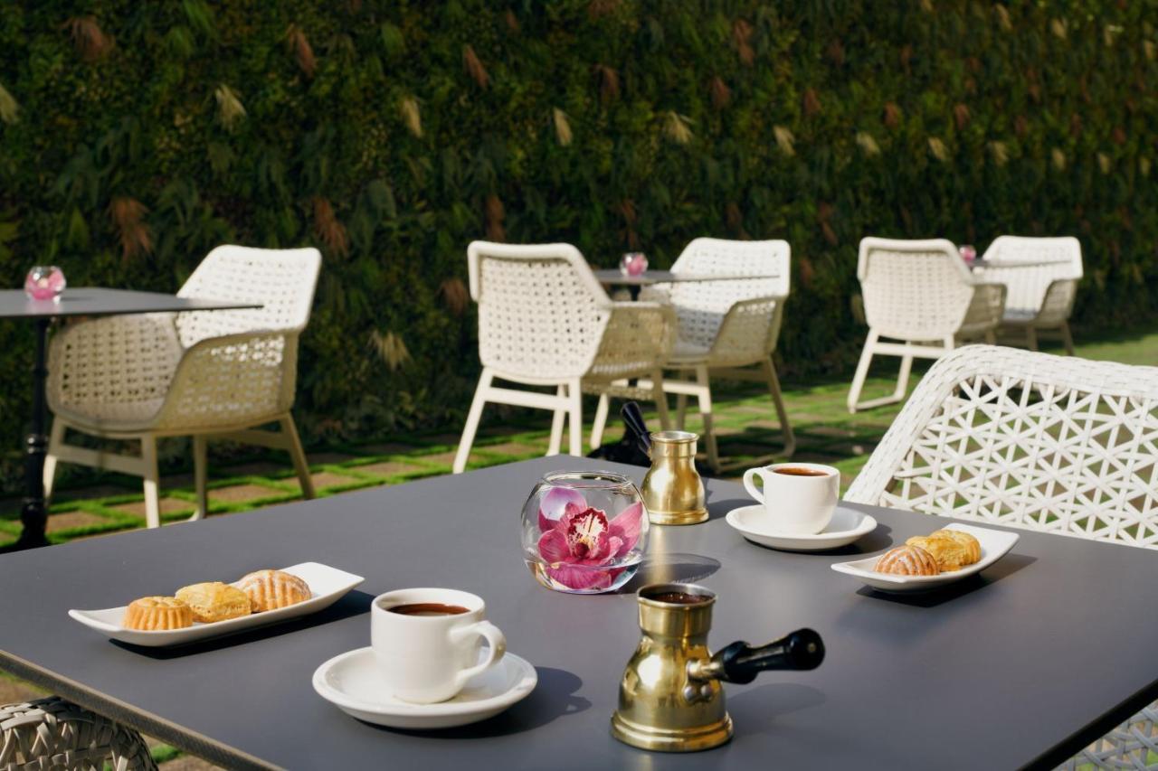 Marriott Executive Apartments Al Khobar Luaran gambar Turkish coffee