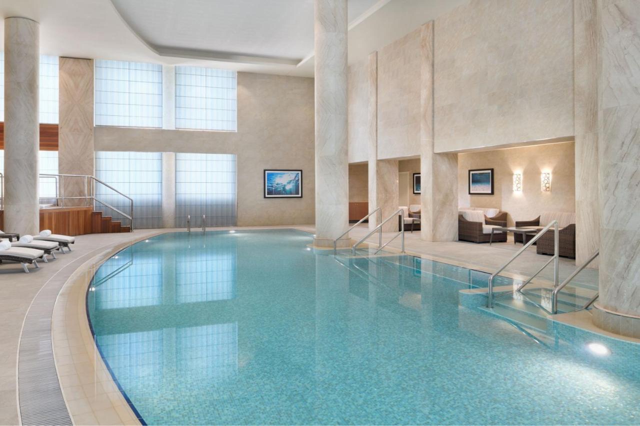 Marriott Executive Apartments Al Khobar Luaran gambar The pool at the spa