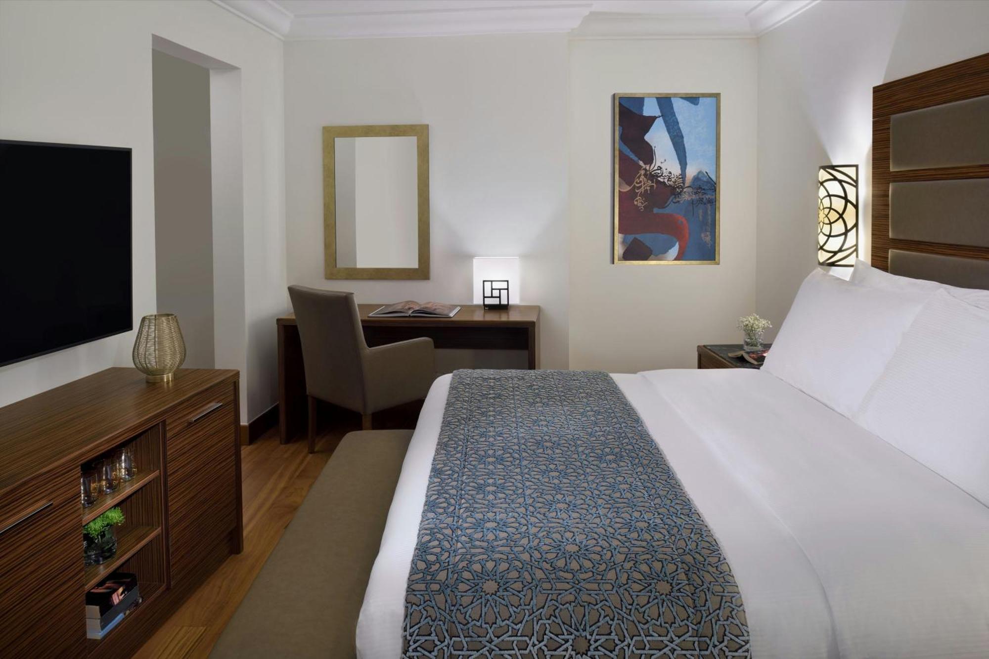 Marriott Executive Apartments Al Khobar Luaran gambar A guest room at the Four Seasons Hotel